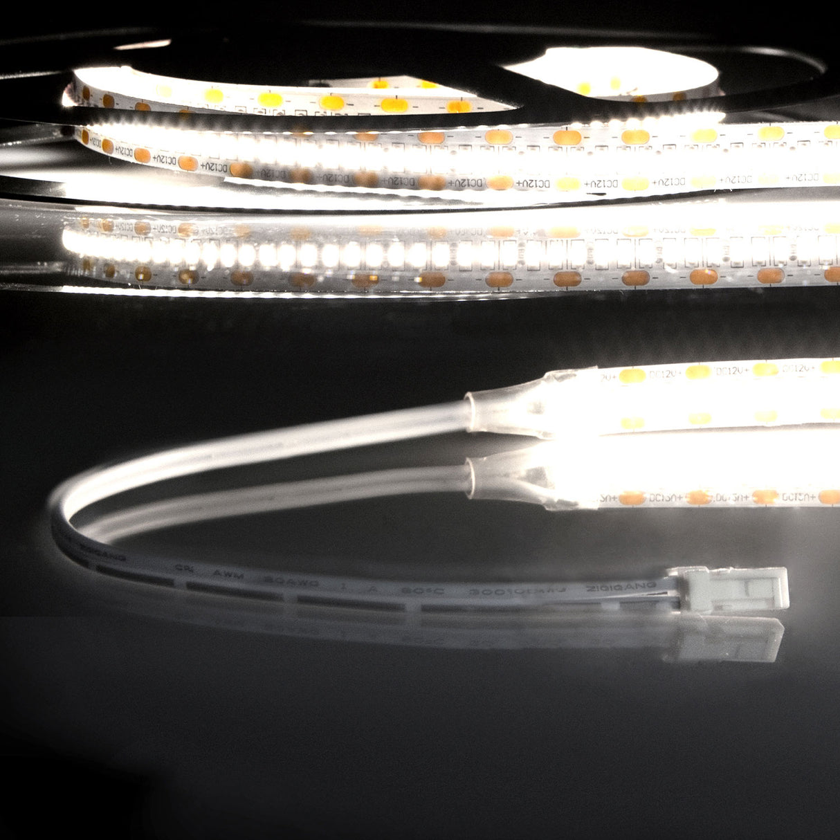 LED CRI940 MiniAMP Flexband, 12V DC, 12W, IP20, 4000K, 120cm, beids. 30cm Kabel + maleAMP, 300 LED/m