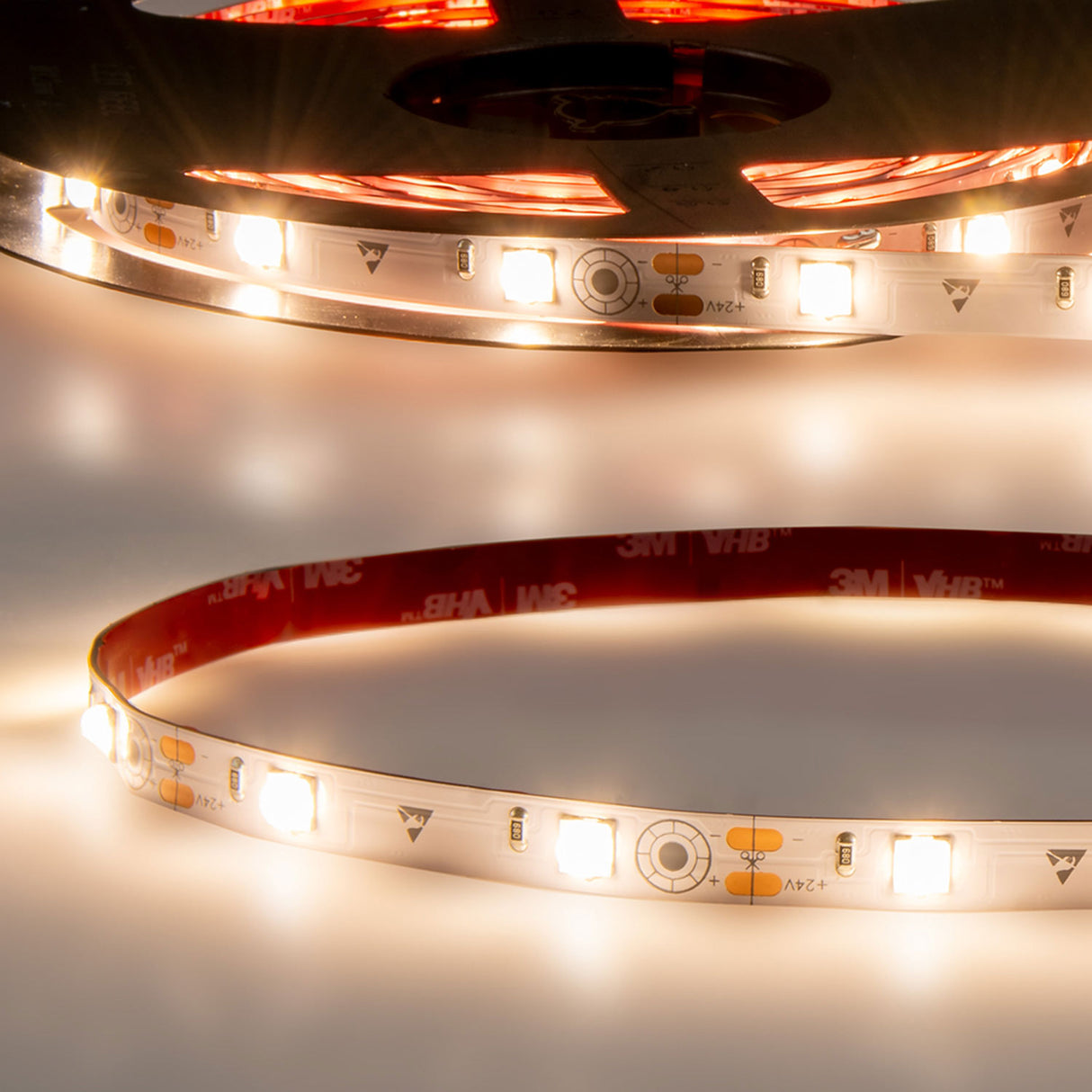 LED HEQ830 Flexband Linse 160°, 24V DC, 17W, IP20, 3000K, 5m Rolle, 28 LED/m