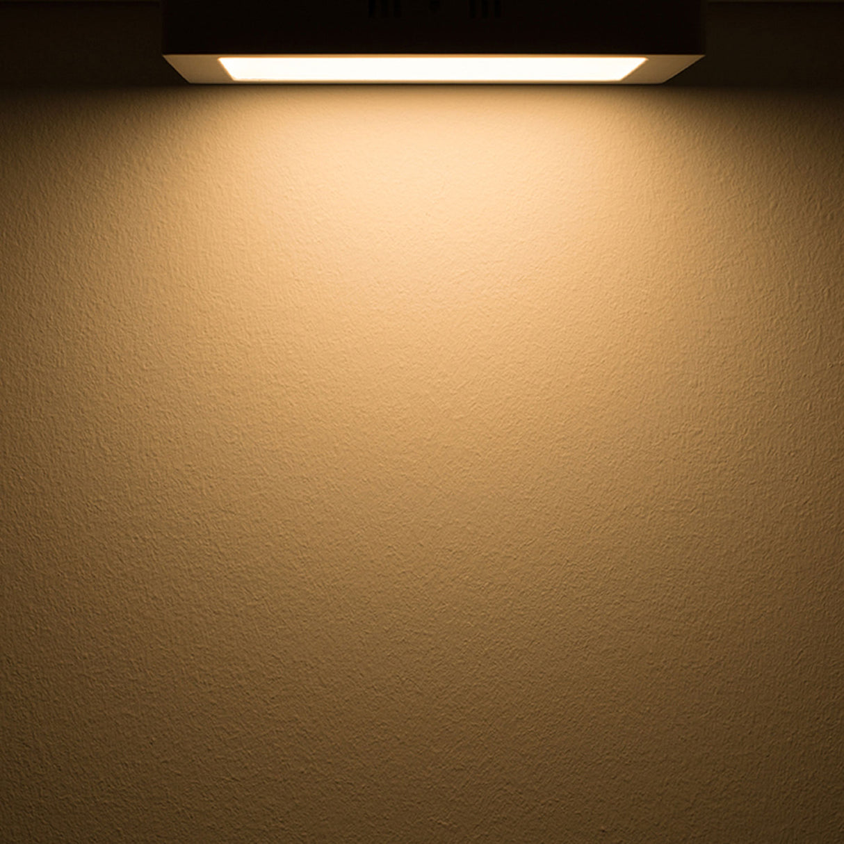 Deckenlampe Slim eckig weiß, 220x220mm, mit PIR-Bewegungssensor, 18W, Trafo integriert, warmweiß