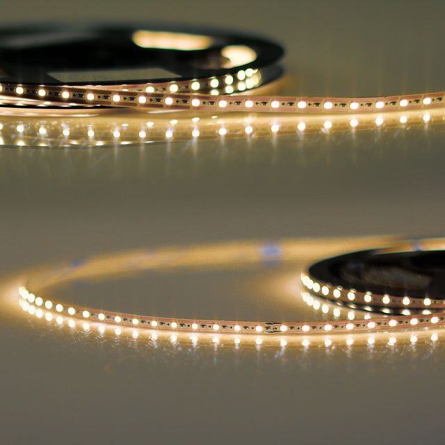 Trennstelle: 8,33mm mit je 1 SMD | Pitch (Lichtpunkt Mitte-Mitte): 8,33mm | 1 Einheit (Rolle) = 5m | max. Flexbandlänge pro Einspeisung: 5m | Längentoleranz + Wärmeausdehnung: 1% | erforderliche Kühlmasse min. 45 gr/m | inkl. 3M 300LSE Klebeband | Untergrund vor dem Ankleben reinigen und entfetten! Nicht wieder ablösen! | Es passen die Verbinder der Gruppe: K2-25 | Anschlusskabel beidseitig mit maleAMP, Aderquerschnitt 0,5mm²