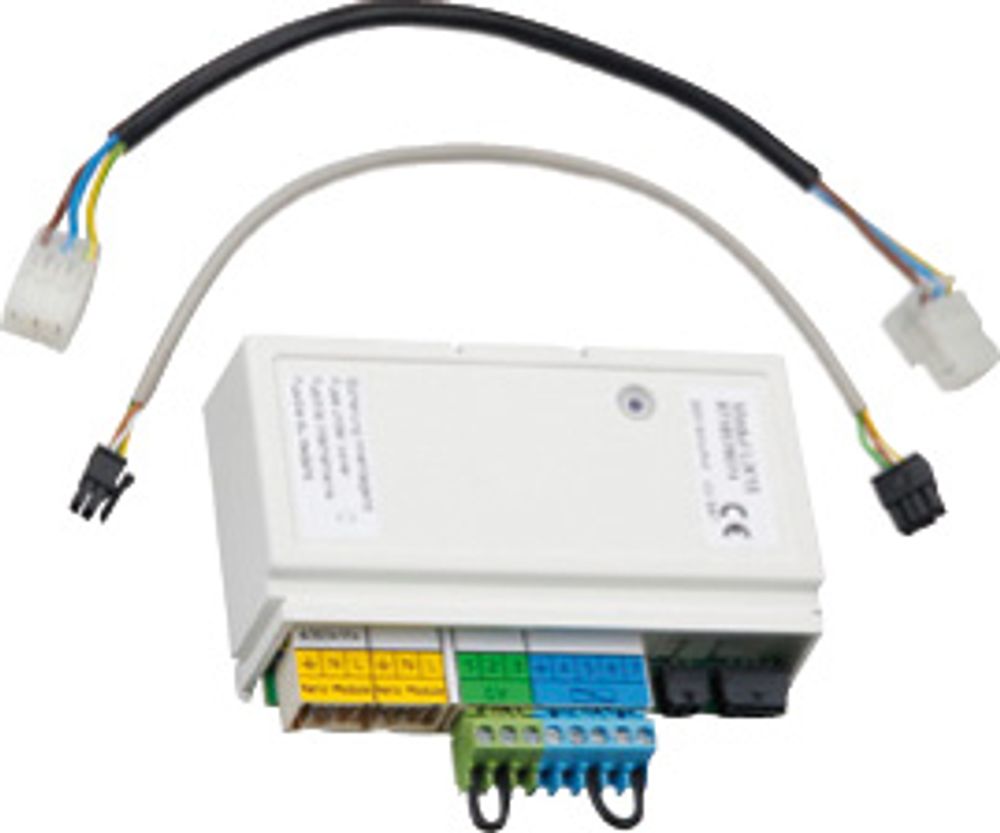 Bosch Schaltmodul UX 15, 130x140x40 Lastschaltmodul für GC7000F 75-300 kW, 8718578073