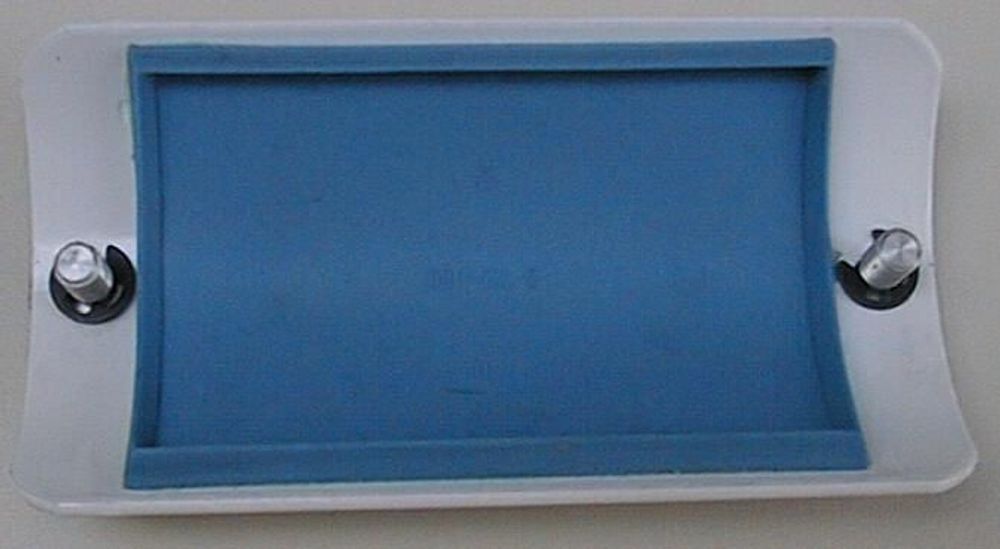 BRÖTJE Reinigungstür mit Rändelschrauben RO/KRO 60, 959810