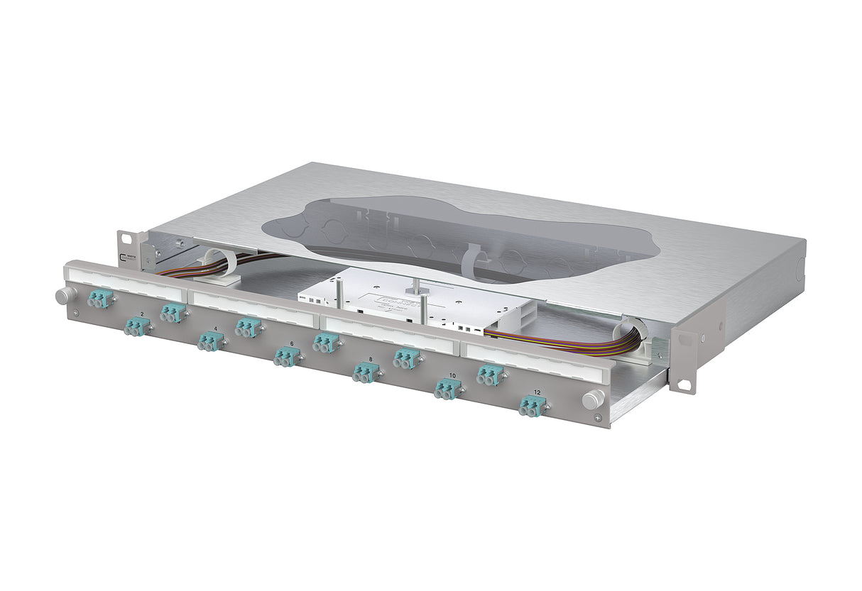METZ CONNECT LWL-Patchpanel 12f LC-D OM3 1504657712-F 482,6mm(19), 1HE max:12f