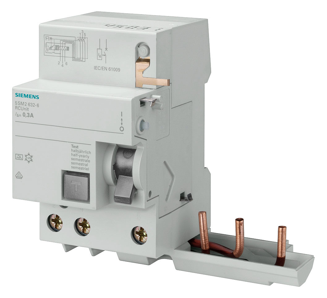 SIEMENS FI-Schutzschalter A 4p 440V 40A 5SM2332-6 0,03A 4TE REG 10kA 1kA/stoß