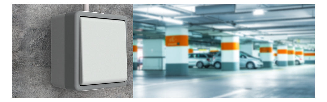 SIEMENS Kreuzschalter gr glz AP IP44 1f DELTAfläche 5TA4707