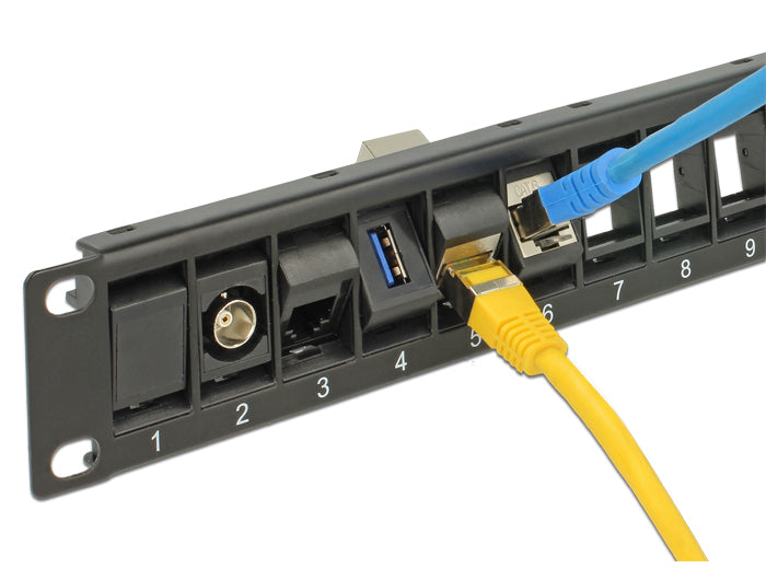 Delock 19″ Keystone Patchpanel 24 Port drehbar schwarz