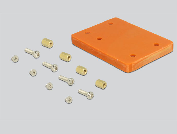 Delock Adapter SFF-8643 > PCIe x4 mit Befestigungsplatte