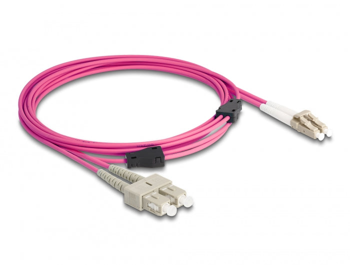 Delock LWL Kabel mit Metallarmierung LC Duplex zu SC Duplex Multimode OM4 3 m