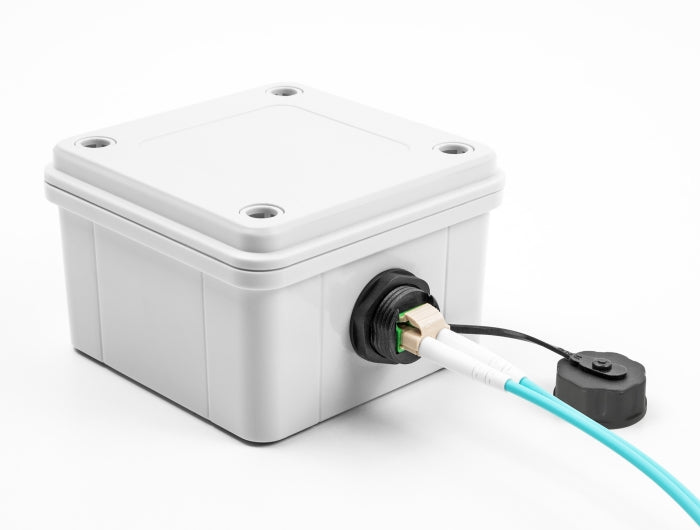 Delock LWL Kabelverbinder LC Duplex Buchse zu LC Duplex Buchse mit Verschlusskappe wasserfest