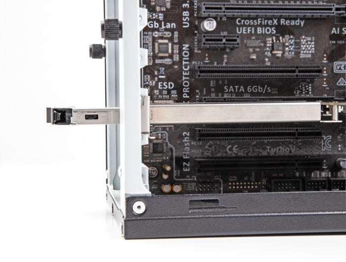 Delock Wechselrahmen Einschub 1 x M.2 NVMe SSD für Wechselrahmen 47028 / 47042 / 47070 / 47072 / 47111 / 47117 / 47126 / 47129