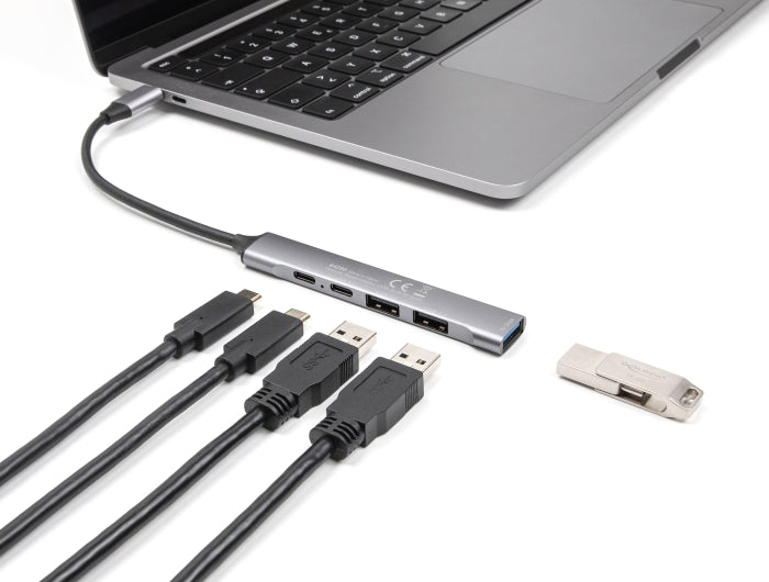 Delock 4 Port Slim USB Type-C™ Hub mit 1 x USB 10 Gbps Typ-A + 2 x USB 2.0 Typ-A + 1 x USB 2.0 USB Type-C™ und PD 95 W
