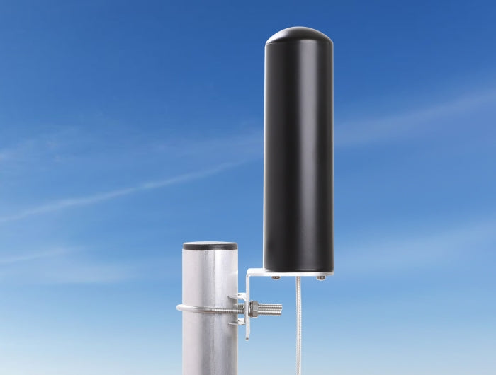 Delock 5G LTE Antenne SMA Stecker 3 - 5 dBi starr omnidirektional Wand- und Mastmontage outdoor schwarz