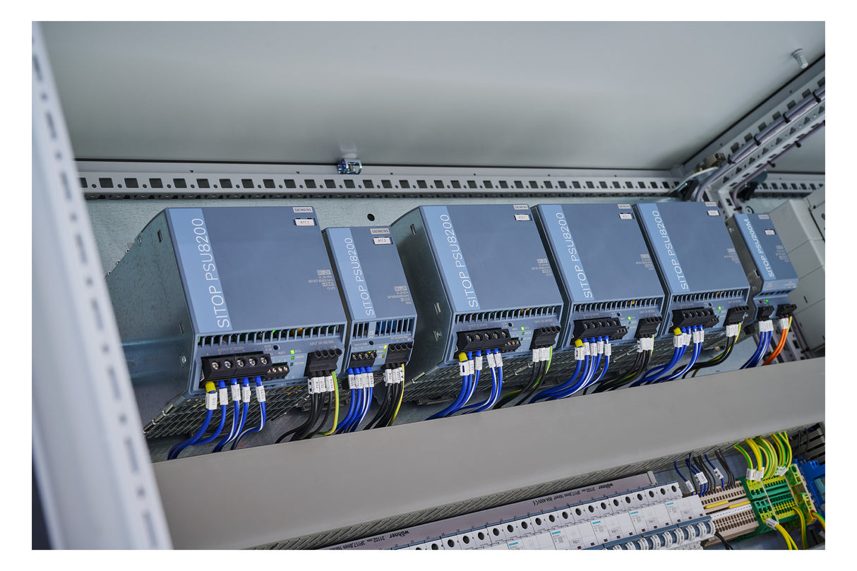 SIEMENS Gleichstromversorgung 24V 960W 6EP3437-8SB00-0AY0 400VAC 40A 840VA