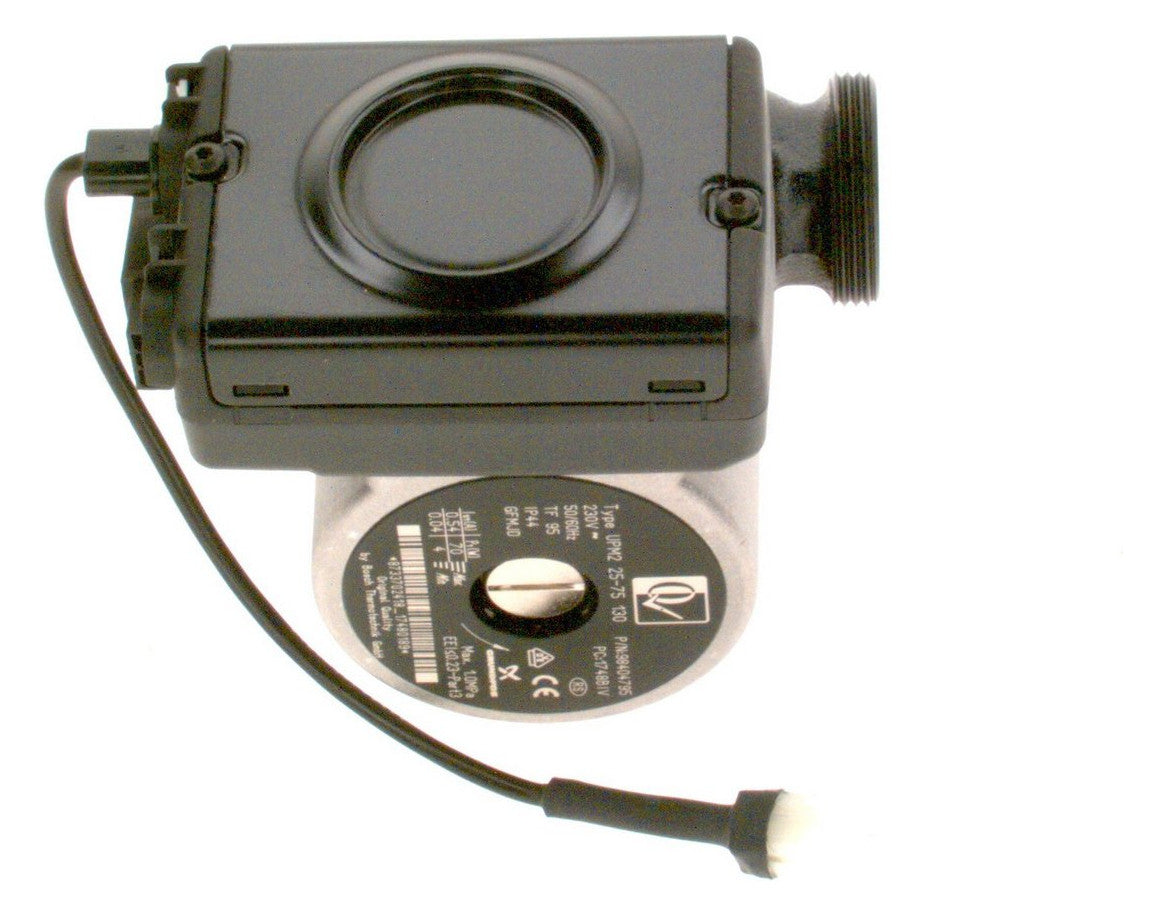 BOSCH Ersatzteil TTNR: 8738204567 Pumpe Grundfos UPM2