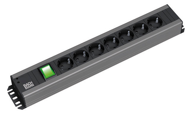 BACHMANN Steckdosenleiste 7f sw 2m 35° 300.007 m.Ein/Aus IP20 1,5qmm