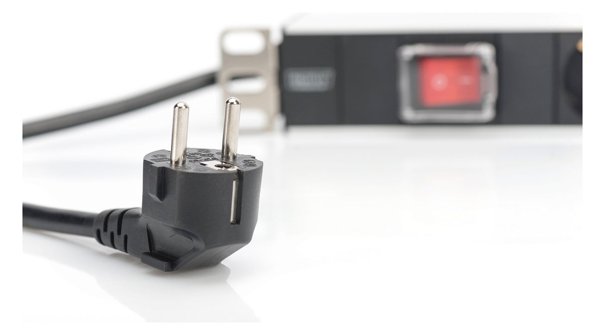 ASSMANN ELEKTRO 1HE Alu. PDU 7-fach 7x Schuko.Schalter 16A DN-95402