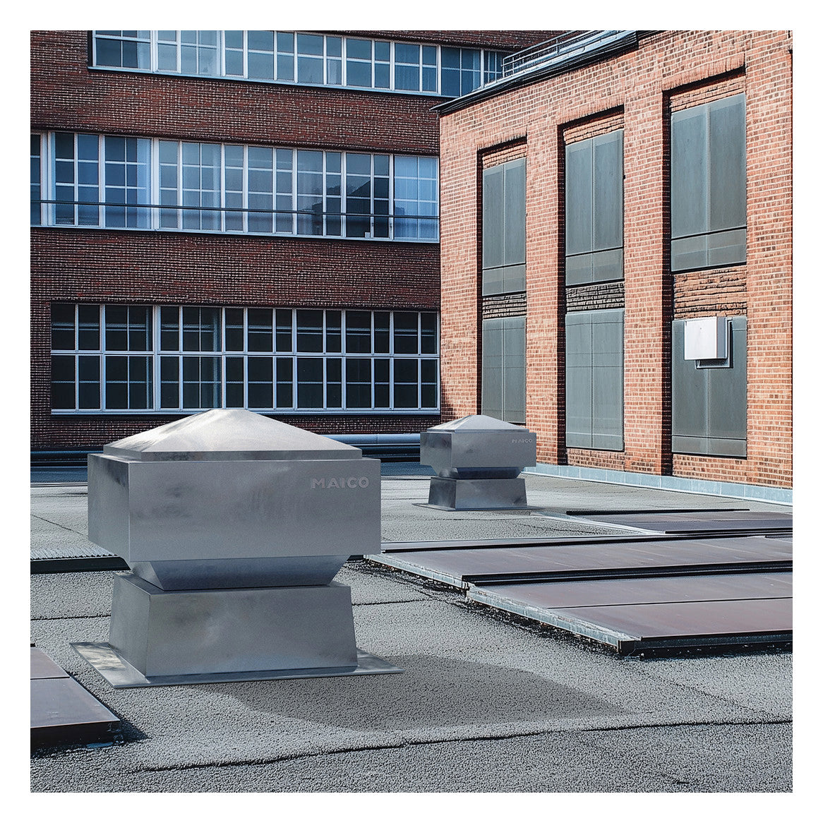 MAICO Dachventilator 180mm 230V 167W MDR 18 EC 632cbm/h -25-60°C Stahlbl