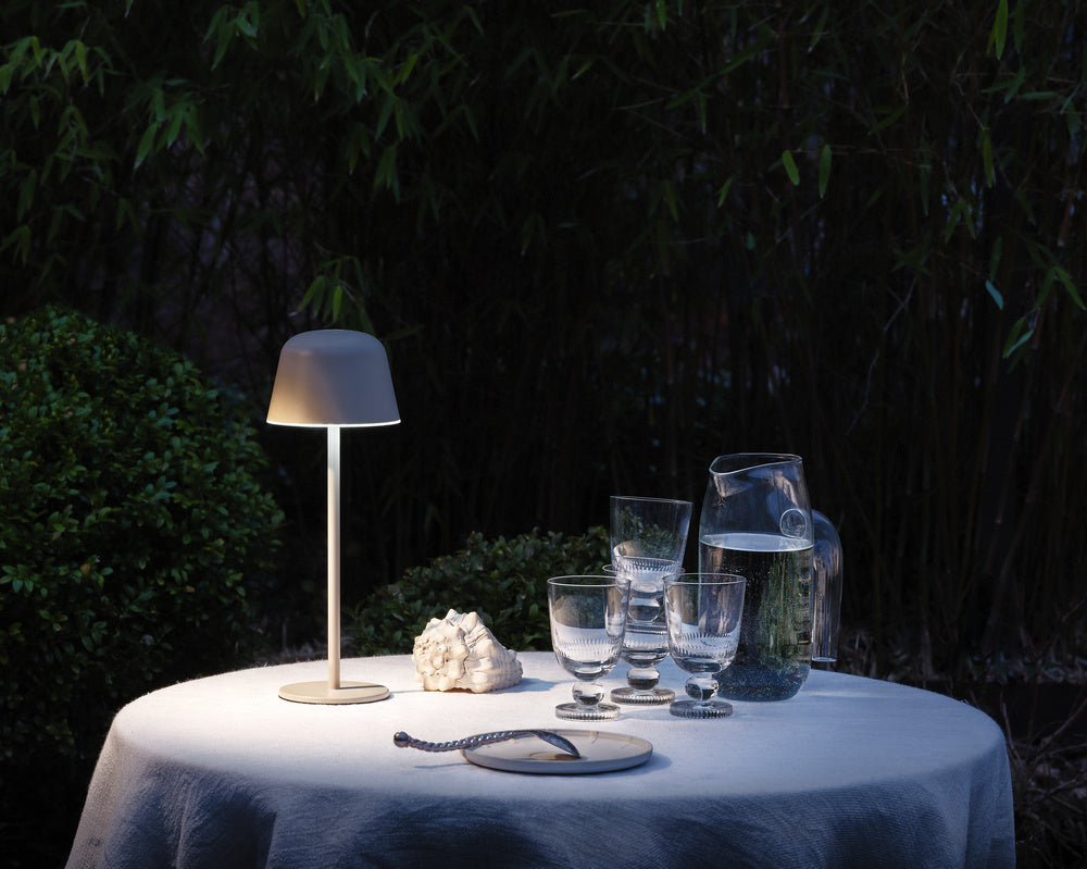 LEDVANCE LED-Decken-/Wandleuchte 2,5W bg Endura Style Table CCT USB Beige 2700K
