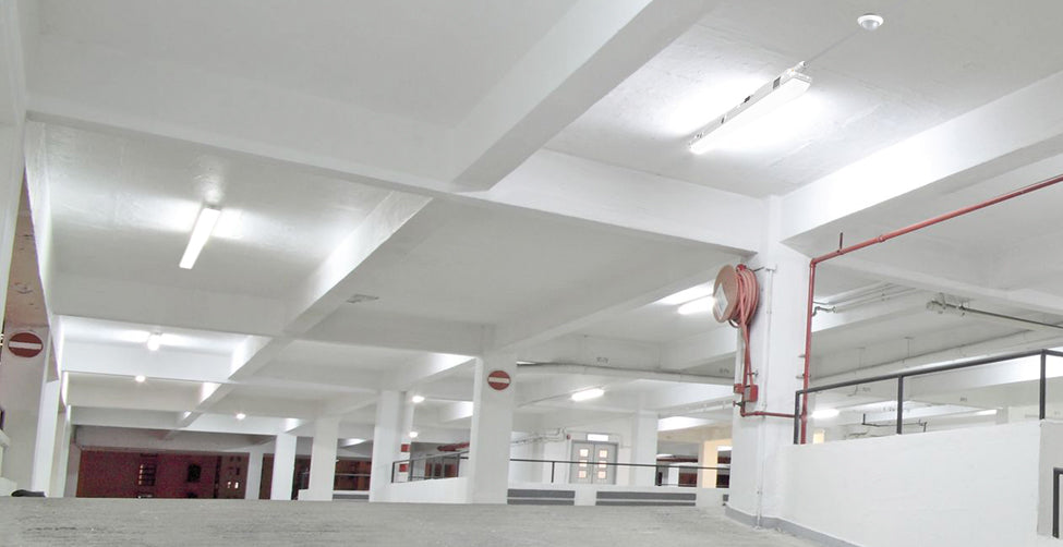 ESYLUX LED-Feuchtraumleuchte 33W 4000K OLIVIA-2 MPL 1200 OP 5000 840 IP66 5000l