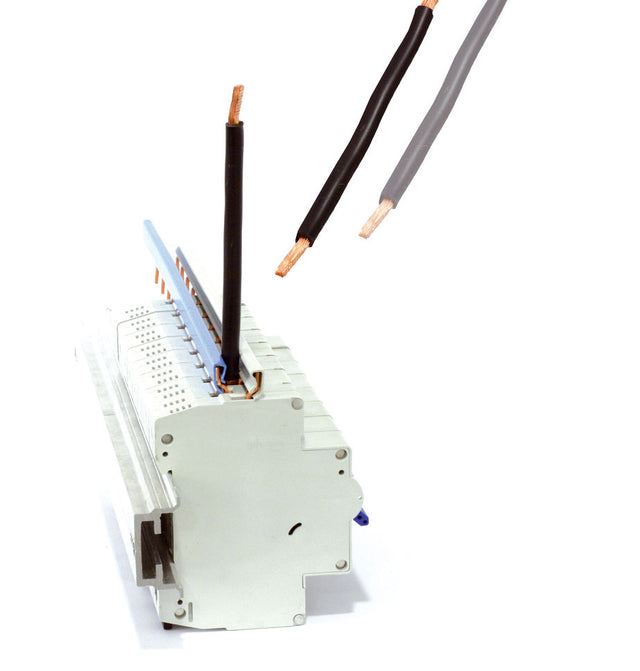 Foto: Flexibler Anschlußdraht, schwarz 10mm², 100mm lang