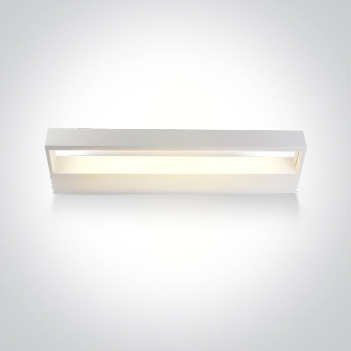 38010A/W/V WEISS WALL LIGHT CCTV 12W IP20 230V
