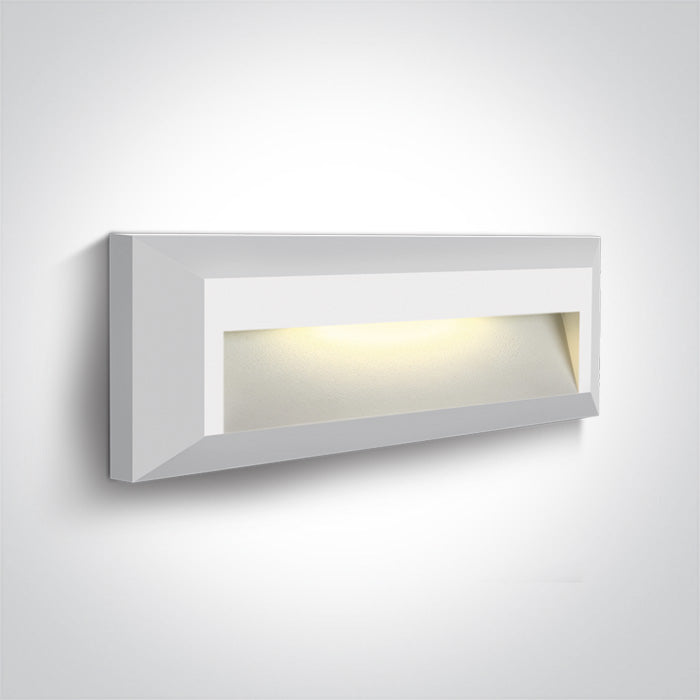 67388C/W/V WEISS WALL LIGHT 2W CCTV DARK LIGHT IP65 230V