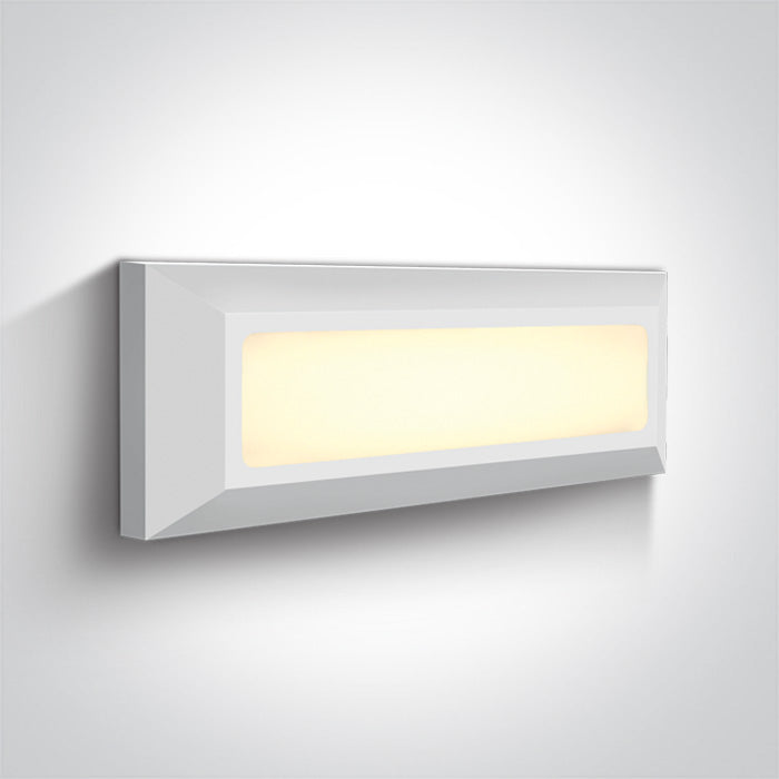 67394/W/V WEISS WALL LIGHT 3,5W CCTV IP65 230V