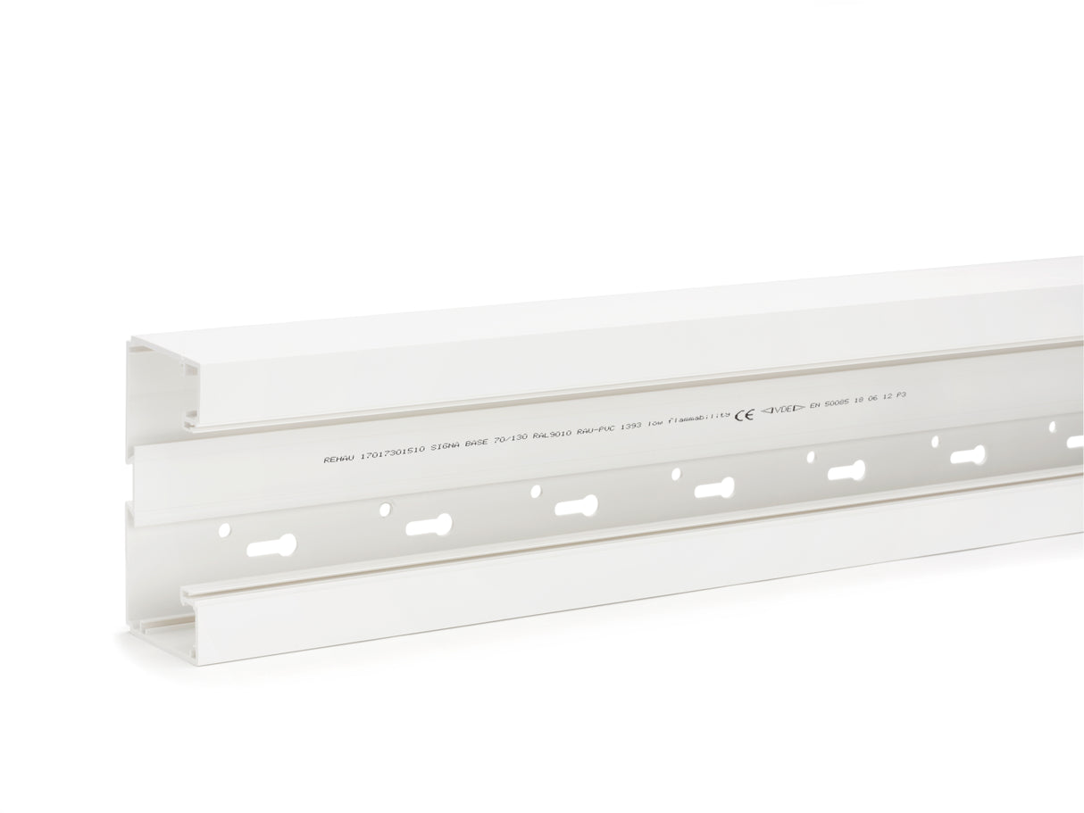 Unterteil für Brüstungskanal Signa Base 70/130, RAL 9010