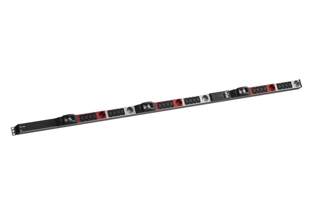 PDU Essential Metered; 24xC13; 6xSchuko; 400V; 32A