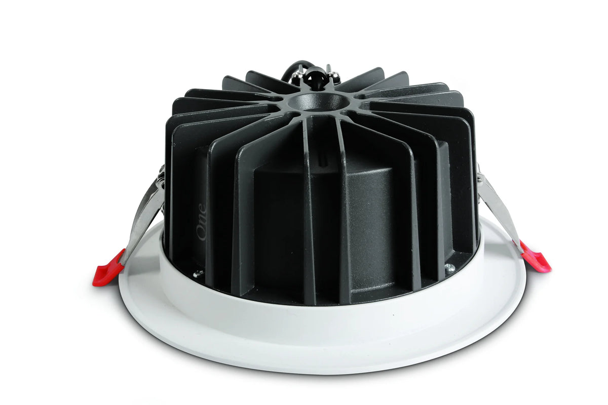 10120CA/W/V WEISS 20W CCTV IP20 60° 230V