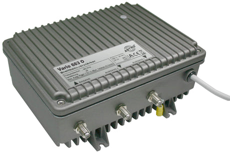 Breitbandverstärker, ortsgspeist, Verstärkung 40 dB
