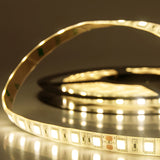 Trennstelle: 100mm mit je 6 SMD | Pitch (Lichtpunkt Mitte-Mitte): 16,67mm | 1 Einheit (Rolle) = 5m | max. Flexbandlänge pro Einspeisung: 5m | Längentoleranz + Wärmeausdehnung: 1% | erforderliche Kühlmasse min. 75 gr/m | inkl. 3M 300LSE Klebeband | Untergrund vor dem Ankleben reinigen und entfetten! Nicht wieder ablösen! | Silikon Verguss | BESONDERHEIT: Anschlusskabel beidseitig