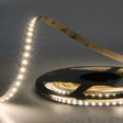 Trennstelle: 25mm mit je 3 SMD | Pitch (Lichtpunkt Mitte-Mitte): 8,33mm | 1 Einheit (Rolle) = 5m | max. Flexbandlänge pro Einspeisung: 5m | Längentoleranz + Wärmeausdehnung: 1% | erforderliche Kühlmasse min. 45 gr/m | inkl. 3M 9080A Klebeband | Untergrund vor dem Ankleben reinigen und entfetten! Nicht wieder ablösen! | Es passen die Verbinder der Gruppe: C2-210 / K1-210 / K2-210 | BESONDERHEIT: Anschlusskabel beidseitig