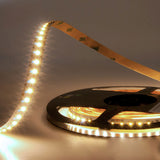 Trennstelle: 50mm mit je 6 SMD | Pitch (Lichtpunkt Mitte-Mitte): 8,33mm | 1 Einheit (Rolle) = 5m | max. Flexbandlänge pro Einspeisung: 8m | Längentoleranz + Wärmeausdehnung: 1% | erforderliche Kühlmasse min. 45 gr/m | inkl. 3M VHB Klebeband | Untergrund vor dem Ankleben reinigen und entfetten! Nicht wieder ablösen! | Es passen die Verbinder der Gruppe: C2-210 / K1-210 / K2-210 | BESONDERHEIT: Anschlusskabel beidseitig