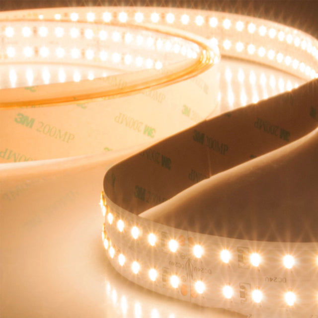 Trennstelle: 50mm mit je 12 SMD | Pitch (Lichtpunkt Mitte-Mitte): 4,17mm | 1 Einheit (Rolle) = 5m | max. Flexbandlänge pro Einspeisung: 5m | Längentoleranz + Wärmeausdehnung: 1% | erforderliche Kühlmasse min. 280 gr/m | inkl. 3M VHB Klebeband | Untergrund vor dem Ankleben reinigen und entfetten! Nicht wieder ablösen! | BESONDERHEIT: Anschlusskabel einseitig