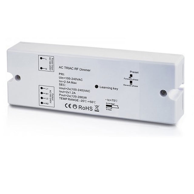 Kompatibel mit allen Controllern der ISOLED Sys-One Serie, 2 Ausgangskanäle a 1,2A = 2 x 288W Dimmleistung, Phasenanschnitt oder Phasenabschnitt Dimmung über Jumper wählbar. Programmierung bleibt auch nach Abschalten der Stromzufuhr erhalten.. Installation und Anschluss ausschließlich Spannungsfrei durchführen!