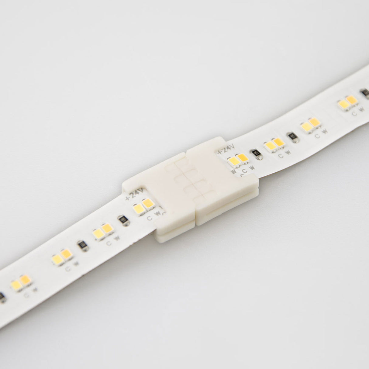 Clip-Verbinder (max. 5A) C2-310 für 3-pol. IP20 Flexstripes mit Breite 10mm, Pitch >8mm