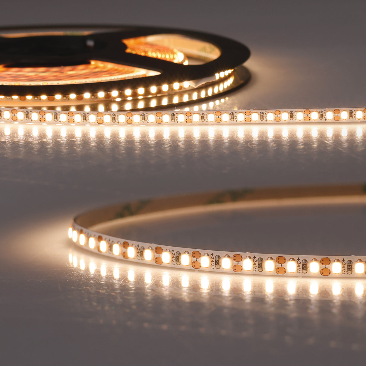 LED CRI930 MICRO Linear Flexband, 24V DC, 10W, IP20, 3000K, 5m Rolle, 240 LED/m