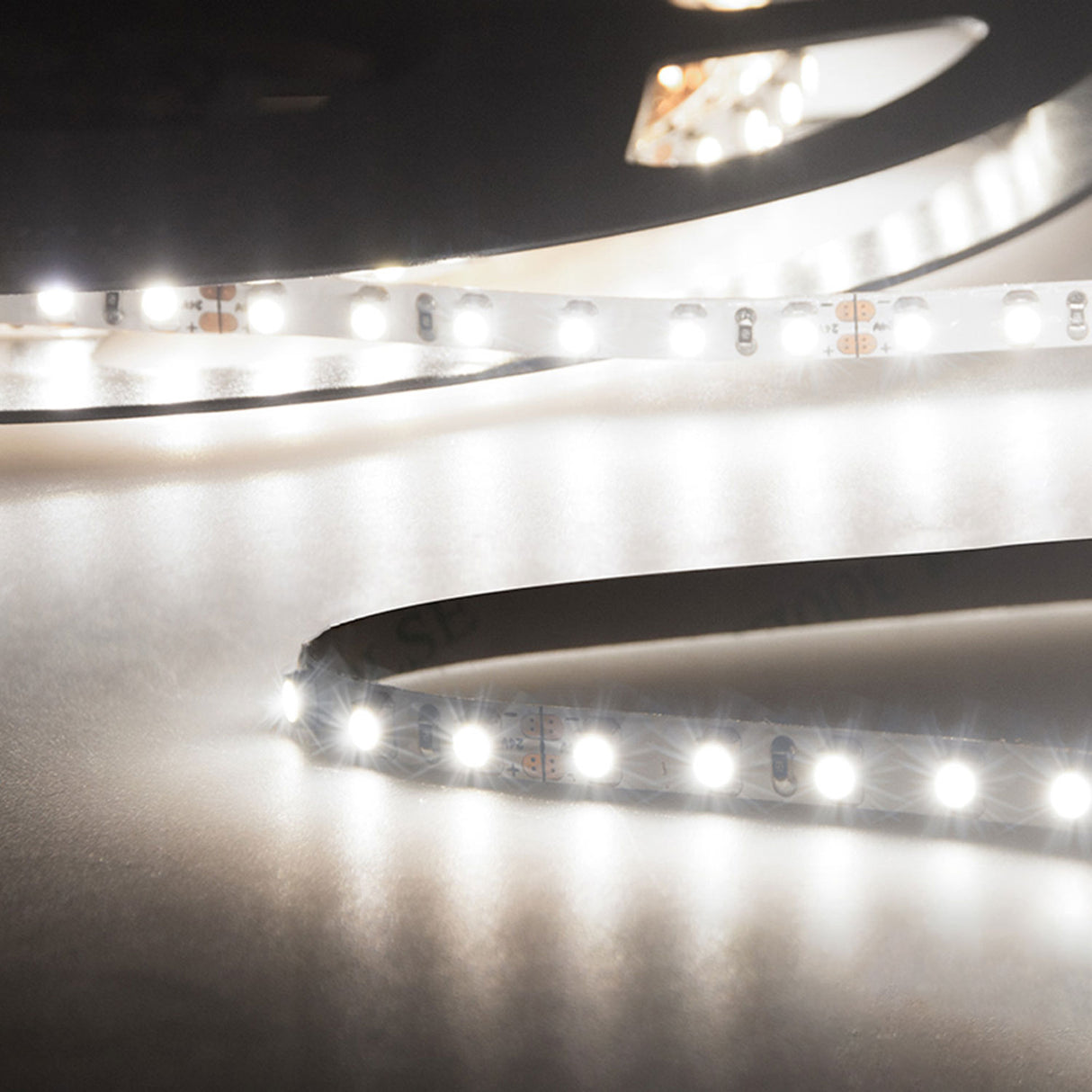 LED CRI940 MICRO Linear Flexband, 24V DC, 15W, IP20, 4000K, 5m Rolle, 120 LED/m