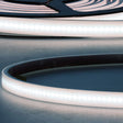 Trennstelle: 25mm mit je 6 SMD | Pitch (Lichtpunkt Mitte-Mitte): 4,17mm | 1 Einheit (Rolle) = 5m | max. Flexbandlänge pro Einspeisung: 5m | Längentoleranz + Wärmeausdehnung: 1% | kein Kühlprofil erforderlich | inkl. 3M 300LSE Klebeband | Untergrund vor dem Ankleben reinigen und entfetten! Nicht wieder ablösen! | Silikon Verguss | BESONDERHEIT: Anschlusskabel beidseitig