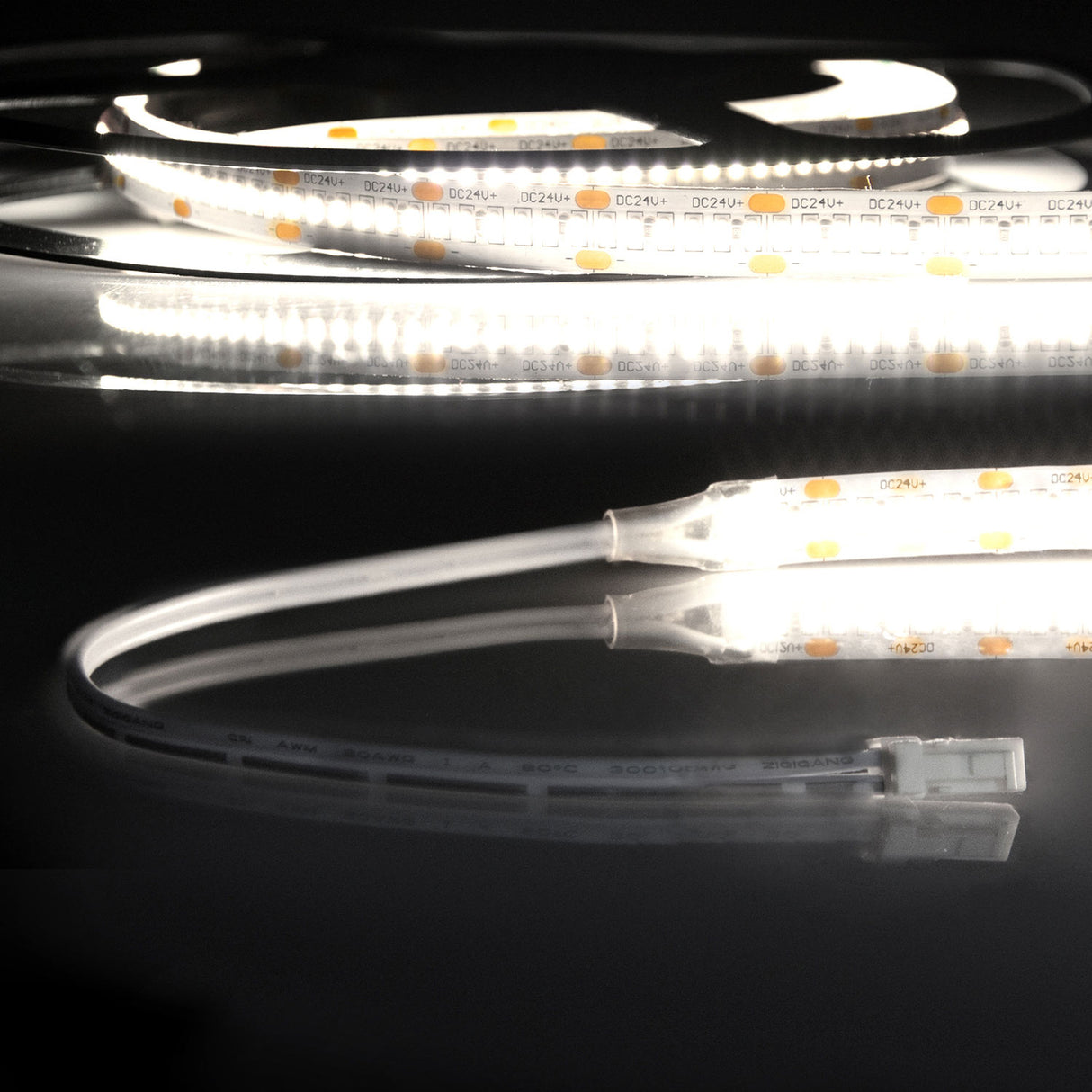LED CRI940 MiniAMP Flexband 24V DC 6W IP20 4000K 250cm beids. 30cm Kabel + maleAMP 300 LED/m - Beleuchtung