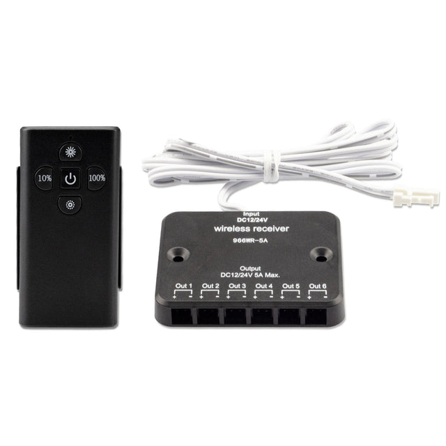 Empfänger mit 6-fach Verteiler (MiniAMP female-Buchse) und 1m Anschlusskabel, Aderquerschnitt 0,5mm² (MiniAMP male-Stecker), max. Distanz zwischen Fernbedienung und Empfänger: 10m, zuletzt gewählte Einstellung bleibt auch bei Trennung der Stromzufuhr erhalten, eine CR2032 3V Knopfzellenbatterie für die Fernbedienung wird mitgeliefert, Rückseite der Fernbedienung ist magnetisch, inkl. Wandhalterung