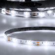 Trennstelle: 71,43mm mit je 2 SMD | Pitch (Lichtpunkt Mitte-Mitte): 35,71mm | 1 Einheit (Rolle) = 5m | max. Flexbandlänge pro Einspeisung: 5m | Längentoleranz + Wärmeausdehnung: 1% | erforderliche Kühlmasse min. 75 gr/m | inkl. 3M 300LSE Klebeband | Untergrund vor dem Ankleben reinigen und entfetten! Nicht wieder ablösen! | Es passen die Verbinder der Gruppe: C1-210 / C2-210 / K1-210 / K2-210 | BESONDERHEIT: Anschlusskabel beidseitig