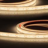 Trennstelle: 25mm mit je 6 SMD | Pitch (Lichtpunkt Mitte-Mitte): 4,17mm | 1 Einheit (Rolle) = 5m | max. Flexbandlänge pro Einspeisung: 5m | Längentoleranz + Wärmeausdehnung: 1% | kein Kühlprofil erforderlich | inkl. 3M VHB Klebeband | Untergrund vor dem Ankleben reinigen und entfetten! Nicht wieder ablösen! | Silikon Verguss | BESONDERHEIT: Anschlusskabel beidseitig