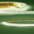 Trennstelle: 50mm mit je 6 SMD | Pitch (Lichtpunkt Mitte-Mitte): 8,33mm | 1 Einheit (Rolle) = 5m | max. Flexbandlänge pro Einspeisung: 5m | Längentoleranz + Wärmeausdehnung: 1% | erforderliche Kühlmasse min. 75 gr/m | inkl. 3M 300LSE Klebeband | Untergrund vor dem Ankleben reinigen und entfetten! Nicht wieder ablösen! | BESONDERHEIT: Anschlusskabel einseitig
