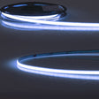 Trennstelle: 13,89mm mit je 7 SMD | Pitch (Lichtpunkt Mitte-Mitte): 1,98mm | 1 Einheit (Rolle) = 5m | max. Flexbandlänge pro Einspeisung: 5m | Längentoleranz + Wärmeausdehnung: 1% | erforderliche Kühlmasse min. 45 gr/m | inkl. 3M 300LSE Klebeband | Untergrund vor dem Ankleben reinigen und entfetten! Nicht wieder ablösen! | Es passen die Verbinder der Gruppe: K2-25 | BESONDERHEIT: Anschlusskabel einseitig