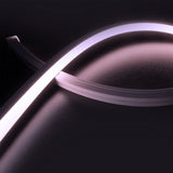 Trennstelle: 62,5mm mit je 6 SMD | Pitch (Lichtpunkt Mitte-Mitte): 10,42mm | max. Flexbandlänge pro Einspeisung: 5m | Längentoleranz + Wärmeausdehnung: 1% | kein Kühlprofil erforderlich | ohne Klebeband! | Silikon Verguss | BESONDERHEIT: 30cm 4-pol. Mantelleitung einseitig, weiß, Anschluß stirnseitig, offene Litze | HINWEIS: in der Breite und Höhe bündige Endkappen, vertikal biegbar (Biegeradius min. 60mm)