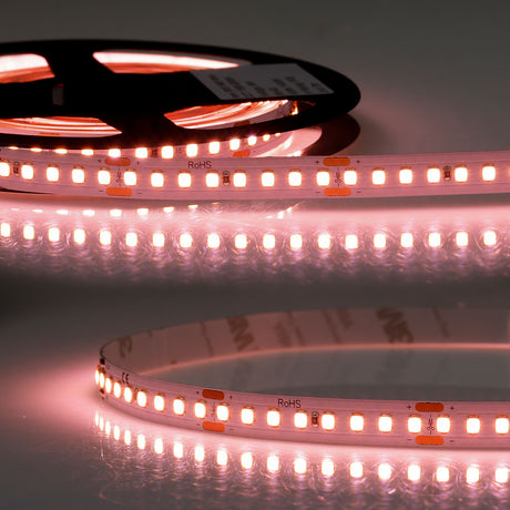 Trennstelle: 50mm mit je 8 SMD | Pitch (Lichtpunkt Mitte-Mitte): 6mm | 1 Einheit (Rolle) = 5m | max. Flexbandlänge pro Einspeisung: 5m | Längentoleranz + Wärmeausdehnung: 1% | erforderliche Kühlmasse min. 75 gr/m | inkl. 3M 300LSE Klebeband | Untergrund vor dem Ankleben reinigen und entfetten! Nicht wieder ablösen! | Silikon Verguss | BESONDERHEIT: Anschlusskabel einseitig