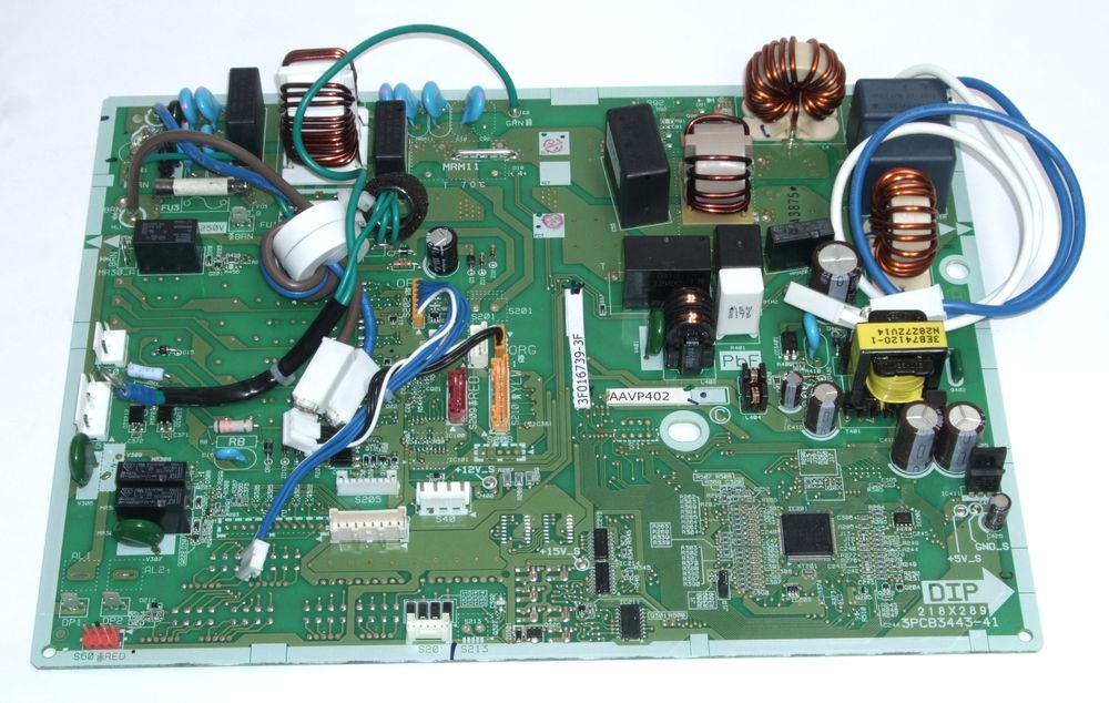 DAIKIN  Hauptplatine 8 kW für RRLQ008CAV3, 5018906