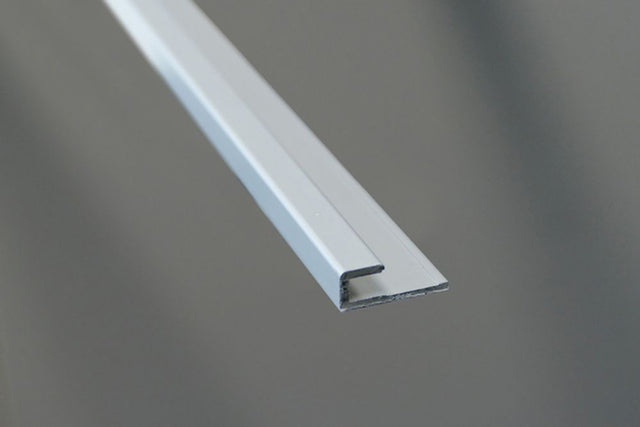 Roth Zubehör Vipanel Abschlussprofil 2550mm silber, 1115011344
